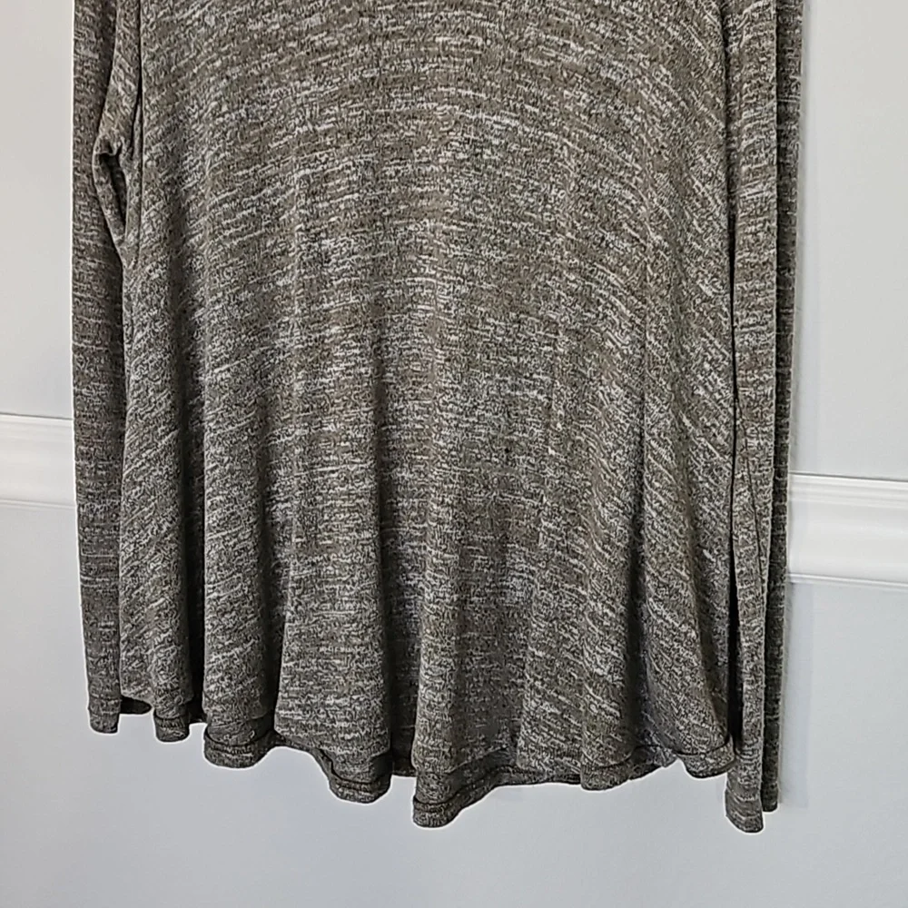 Aerie Long Sleeve Tight Knit Flowy V-neck Top Heather Green XS - Picture 4 of 13